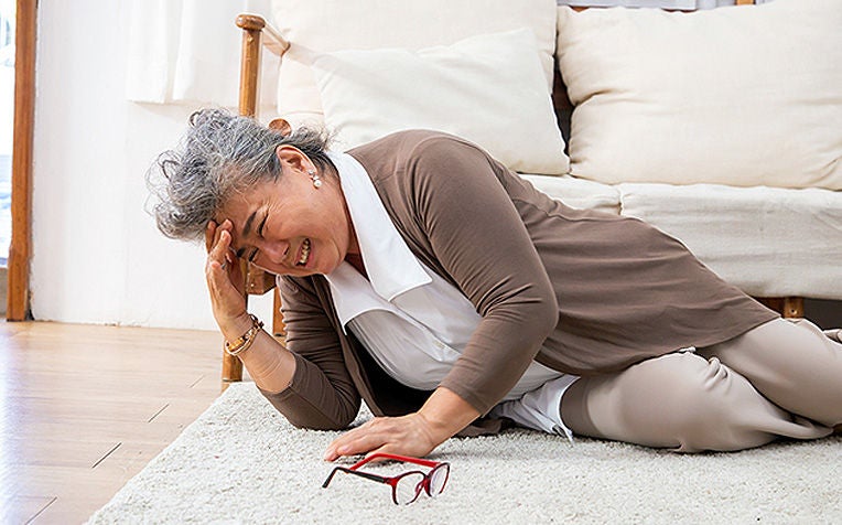 Head Injuries: What to Do - HealthXchange.sg