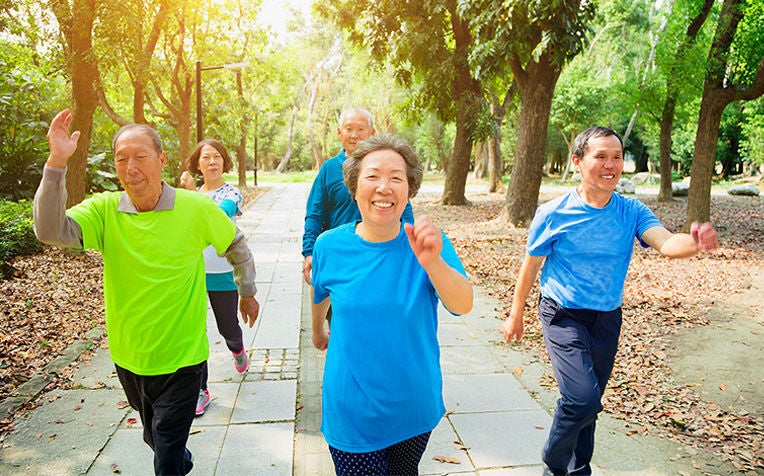 Brisk Walking: How to Do It Correctly