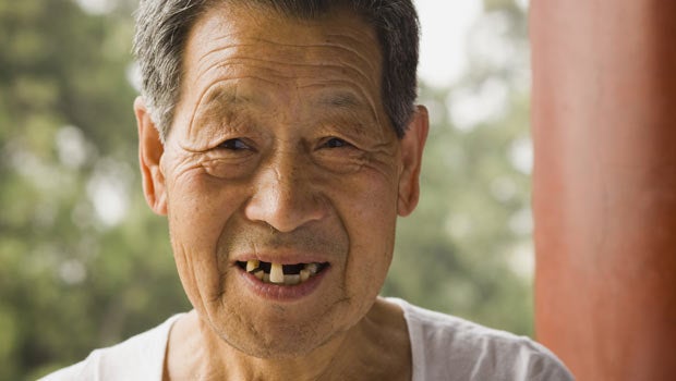 ​3 in 10 older Singaporeans have no teeth, study finds