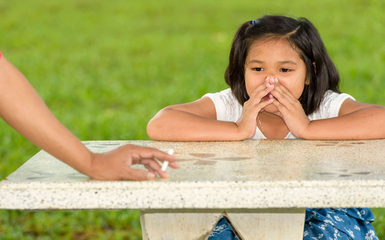 ​Secondhand/Thirdhand Smoke and Children - Doctor Q&A