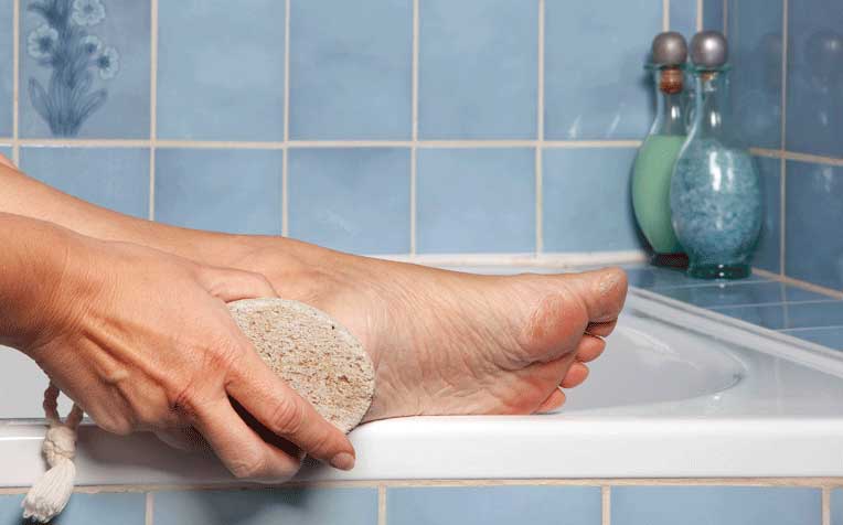 /sites/hexassets/Assets/bones-joints/foot-corn-callus-an-essential-guide.jpg