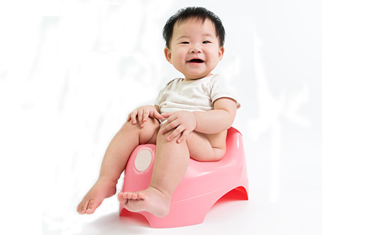 Addressing withholding behaviours in infants and children with constipation