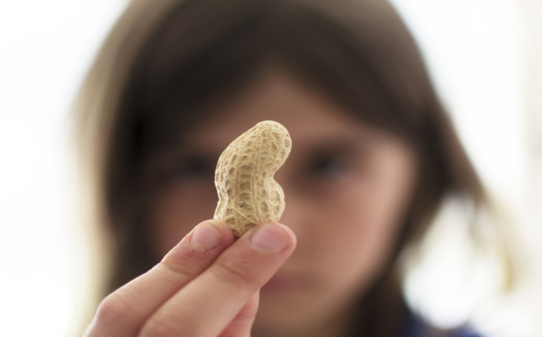 Food Intolerances vs Food Allergies: What's the Difference?