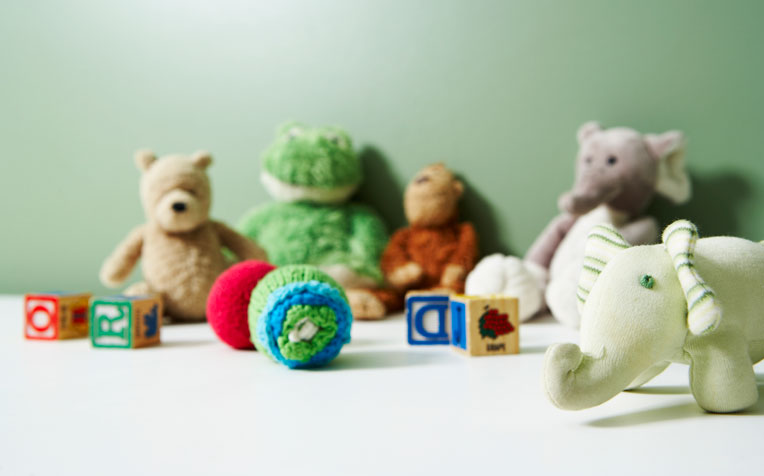 Toys of different colours, sizes & shapes help kids work on concepts like colour/shape recognition, and spatial awareness.
