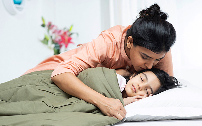 /sites/hexassets/Assets/children/how-to-cultivate-good-sleep-habits-in-children-b.jpg