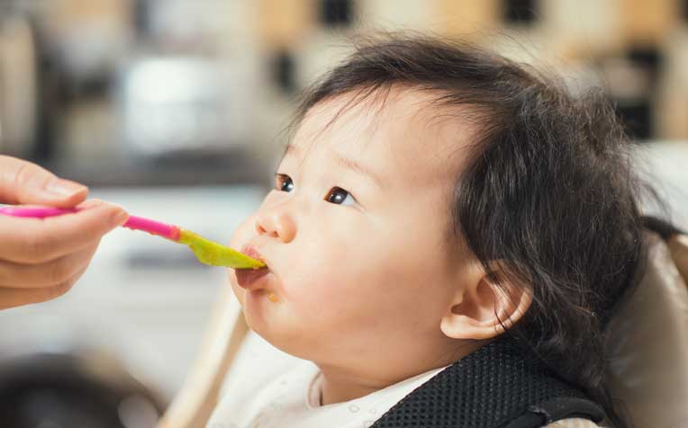 7 Tips for Easy Weaning