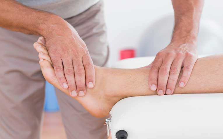 ​​Sprained Ankles Guide: When to Visit a Doctor, Prevention Tips and More​