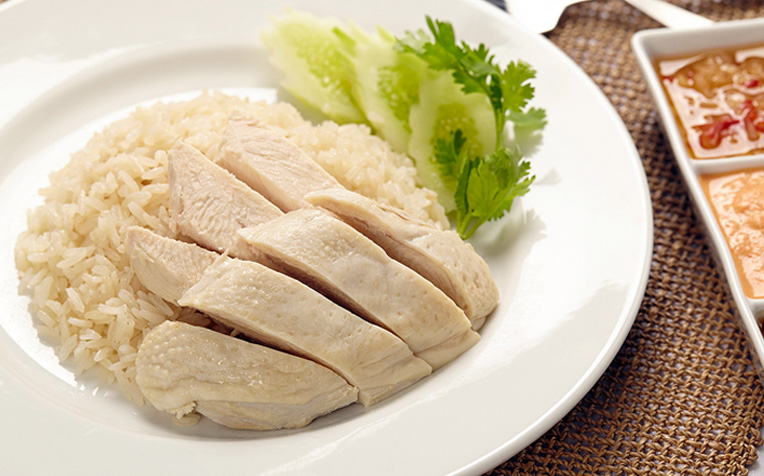 /sites/hexassets/Assets/food-nutrition/chinese-hawker-foods-updated-pics/best-worst-singapore-hawker-chinese-food-duck-rice-fishball-noodle-b.jpg