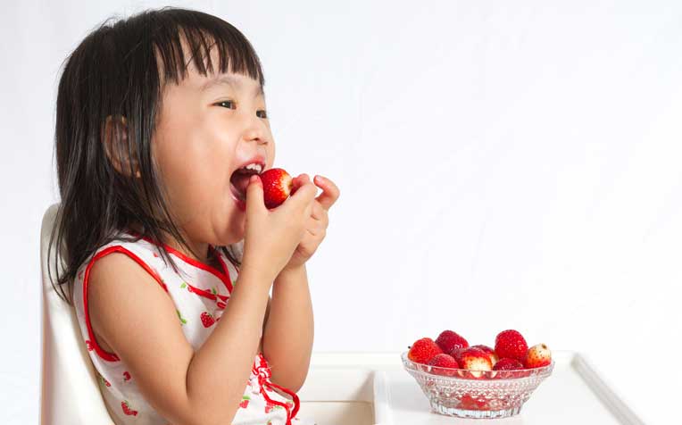  ​How Can I Get My Child to Eat Healthily? 