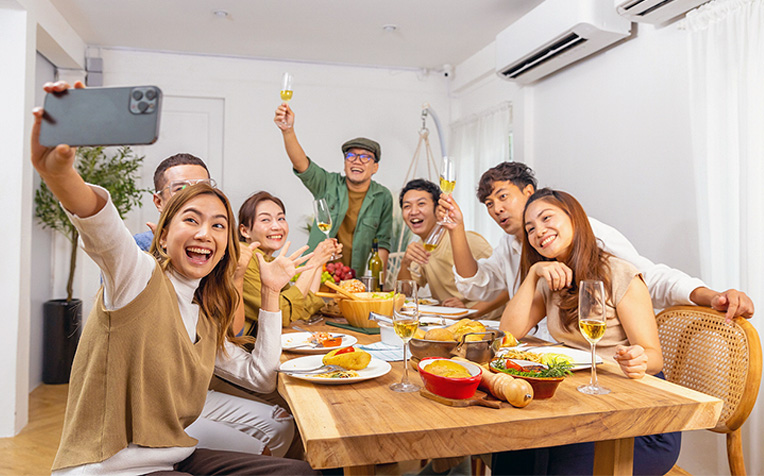 How to Avoid Overeating During Holidays