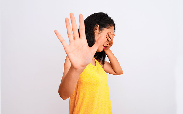 Managing Dementia Behaviours: How to Manage Inappropriate (Disinhibited) Behaviours