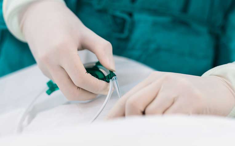 Endovascular Aortic Repair: Benefits and Risks