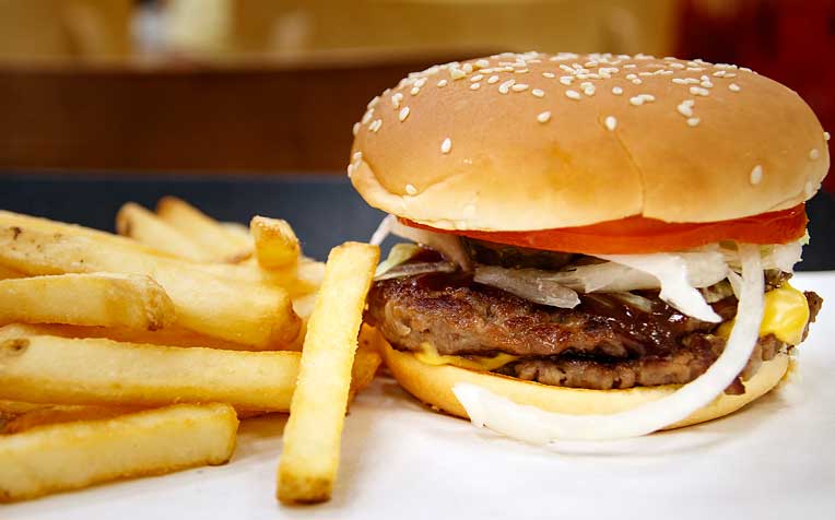 Fast-Food-Loving Younger Chinese Singaporeans at Higher Risk of Heart Disease