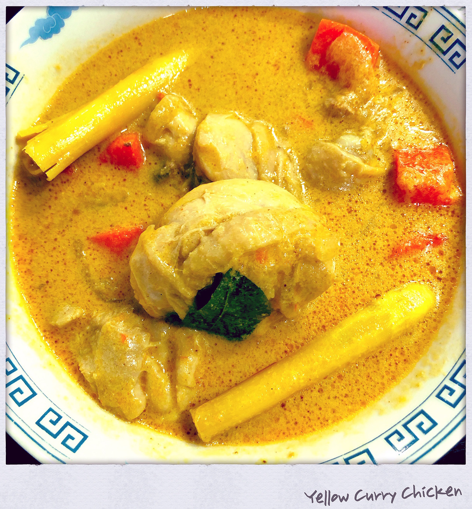 /sites/hexassets/Assets/recipes/my-best-healthy-recipe/yellow-curry-chicken-peng-yen-hoo-final.jpg