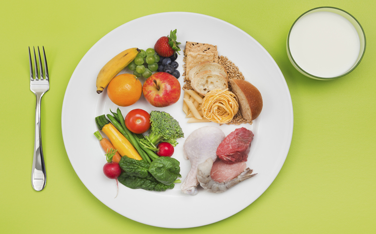 /sites/hexassets/Assets/seniors/must-know-nutrition-and-diet-tips-for-seniors-2.jpg