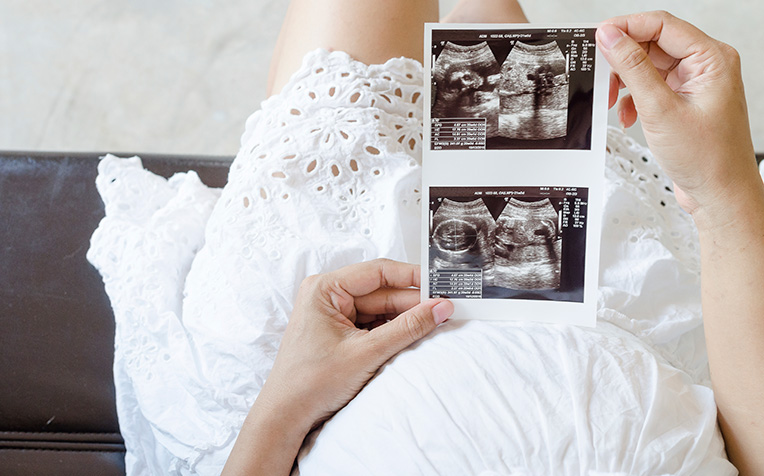 Find out how your foetus develops in the second and third trimester of your pregnancy.