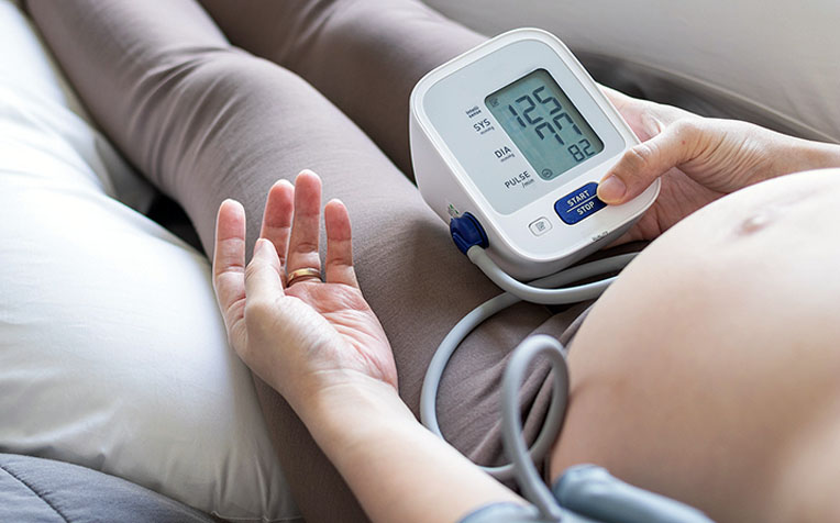 Preeclampsia Risk During Pregnancy​: Prevention, Symptoms and Complications