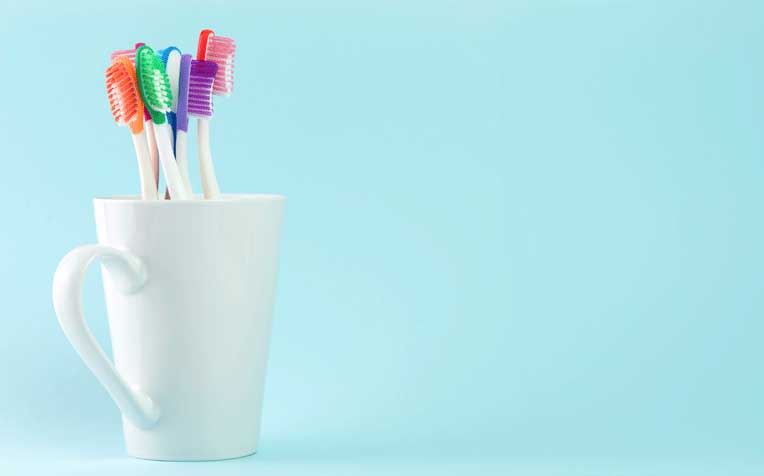 ​How to Choose the Best Toothbrush