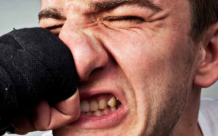 Broken Nose: Types of Injuries and Symptoms